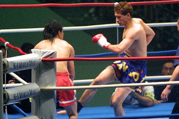 レポ＆写真) [K-1 MAX] 4.7 代々木：魔裟斗・クラウス・コヒ、薄氷の開幕戦