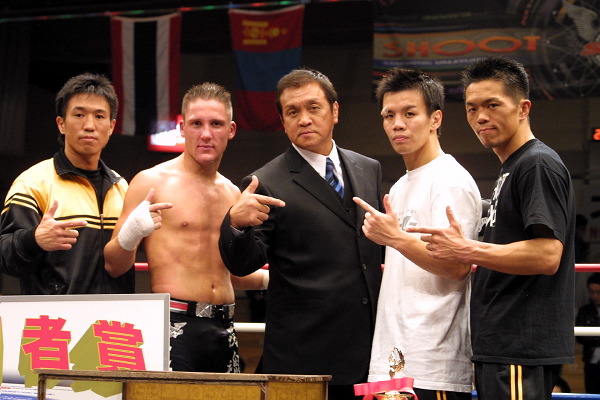 レポ＆写真) [SB] 11.25 後楽園：サワー、ナラントンガラグに完勝