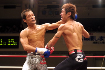 レポ＆写真) [SB] 11.25 後楽園：サワー、ナラントンガラグに完勝