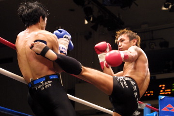 レポ＆写真) [SB] 11.25 後楽園：サワー、ナラントンガラグに完勝