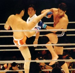 ZIPANG VS PRIDE 焼酎 BOX / 桜庭和志 ヒョードル サイン入 焼酎 ZIPANG VS PRIDE SPECIAL EDITION - メルカリ