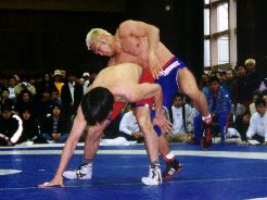 ���c�ɂĂ����鍲��