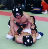 ��Q�R����